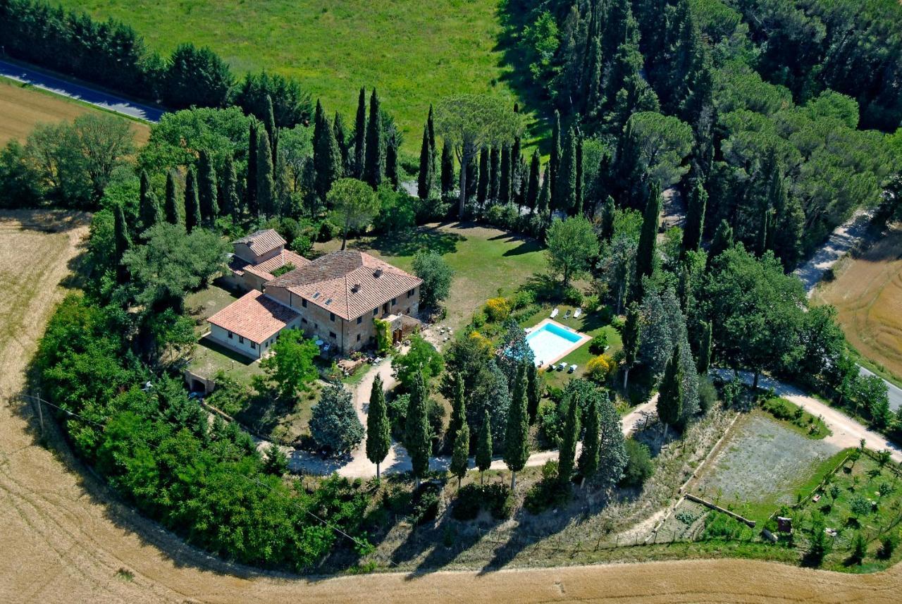 Al Giardino Degli Etruschi ξενώνας Κιούζι Εξωτερικό φωτογραφία