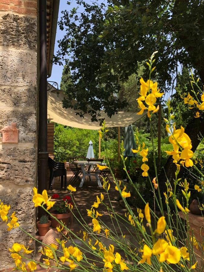 Al Giardino Degli Etruschi ξενώνας Κιούζι Εξωτερικό φωτογραφία